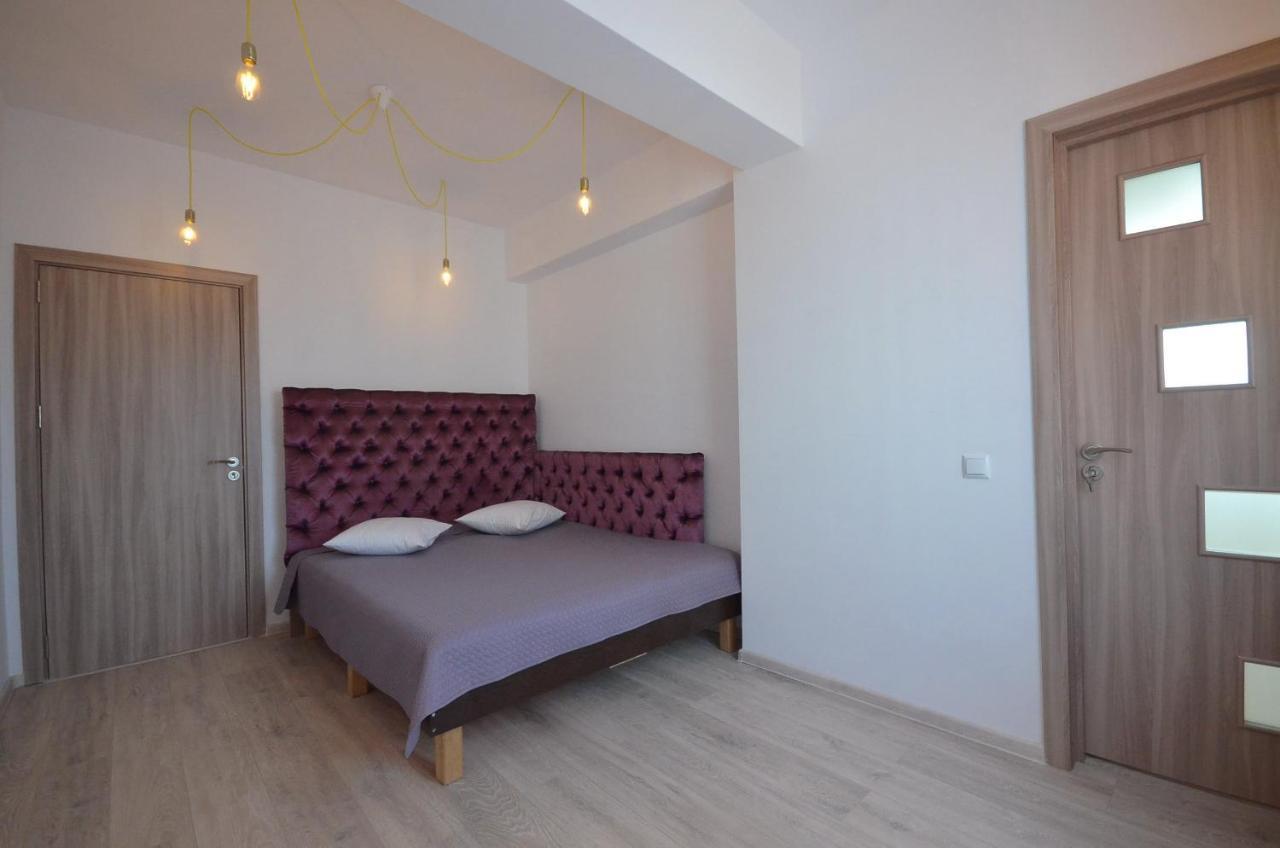 Rya Home Bukarest Eksteriør billede